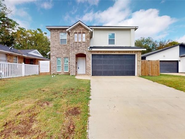 1615 Poplar Street, Dallas, TX 75215
