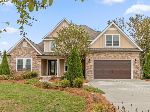 2238 Peterson Drive, Chattanooga, TN 37421