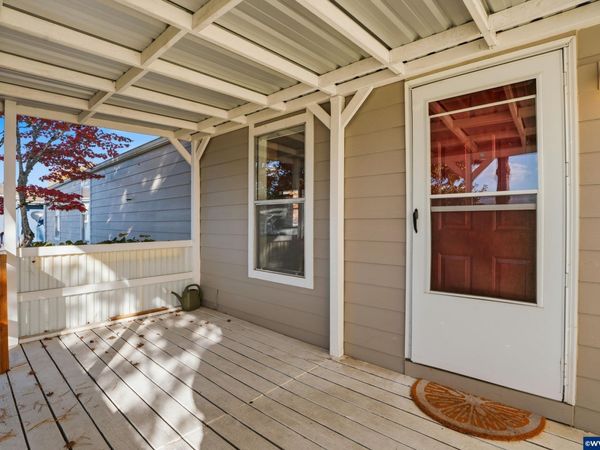 277 Edwards Rd S, Monmouth, OR 97361