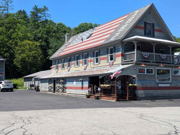 23 Main Street, Wardsboro, VT 05355