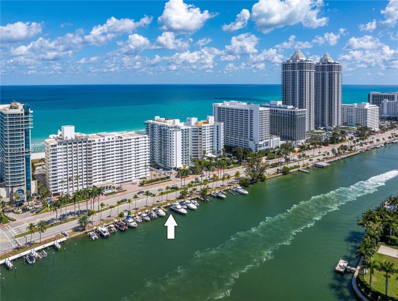 5005 Collins Ave, Miami Beach, FL 33140 Photo