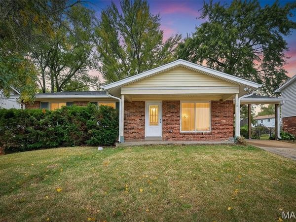 2334 White Ash Court, Florissant, MO 63031