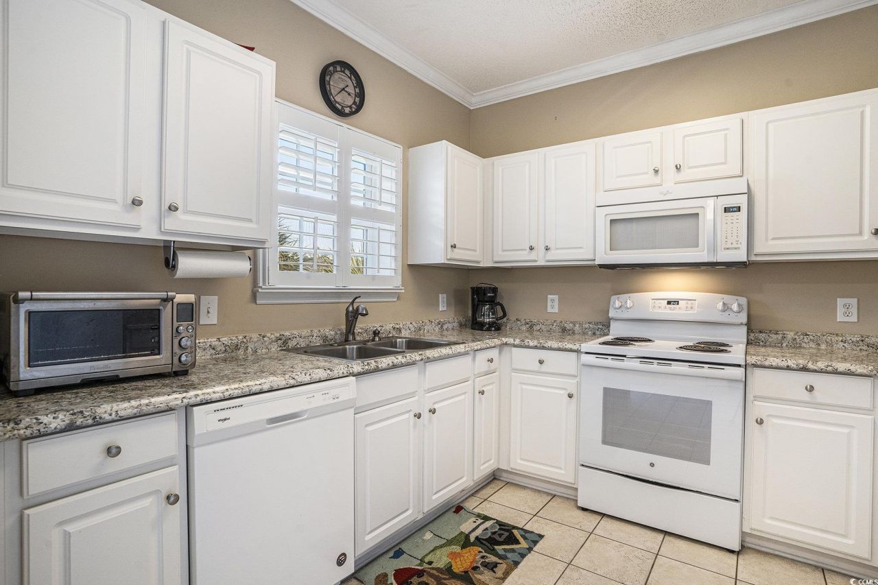 5801 Oyster Catcher Dr. Photo 9