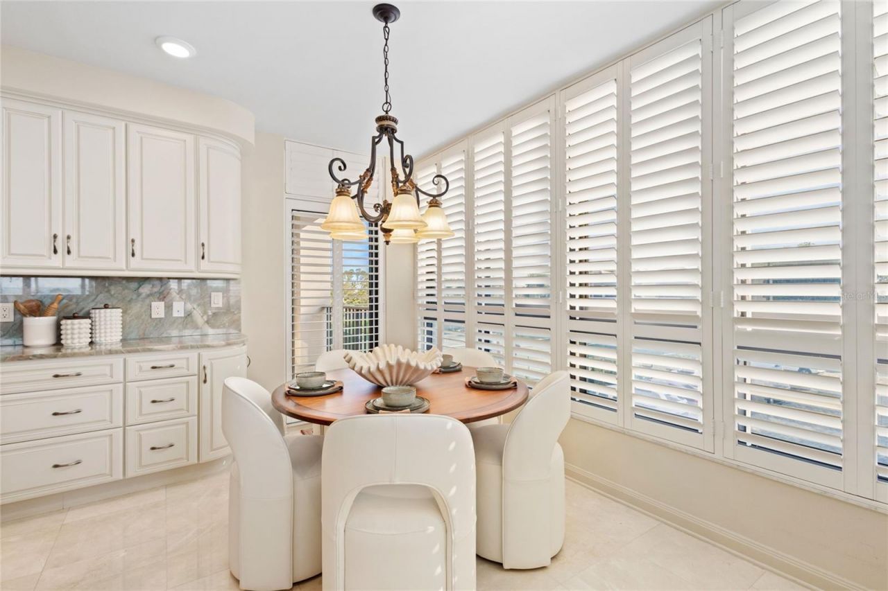 545 Sanctuary Drive, Unit B204, Longboat Key, FL 34228 Photo