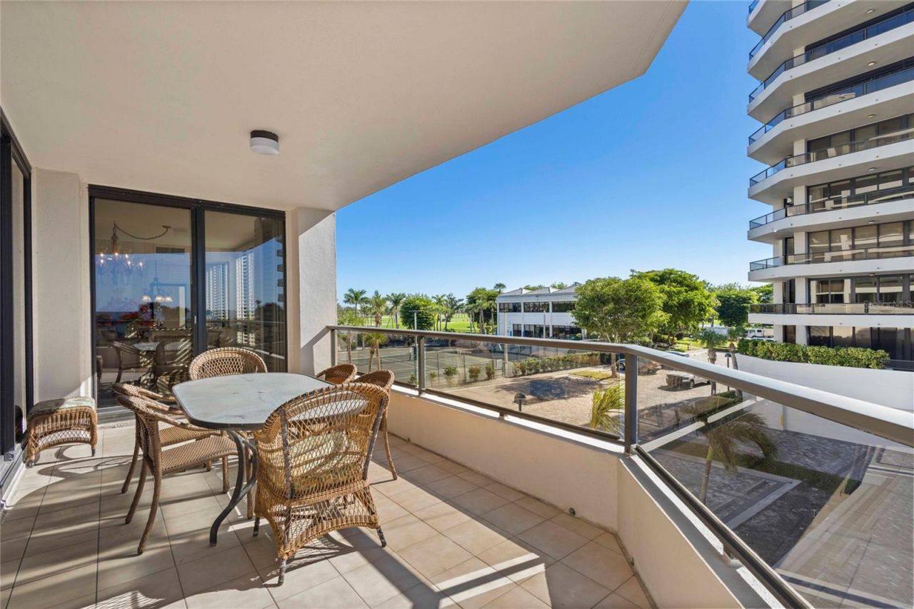 545 Sanctuary Drive, Unit B204, Longboat Key, FL 34228 Photo