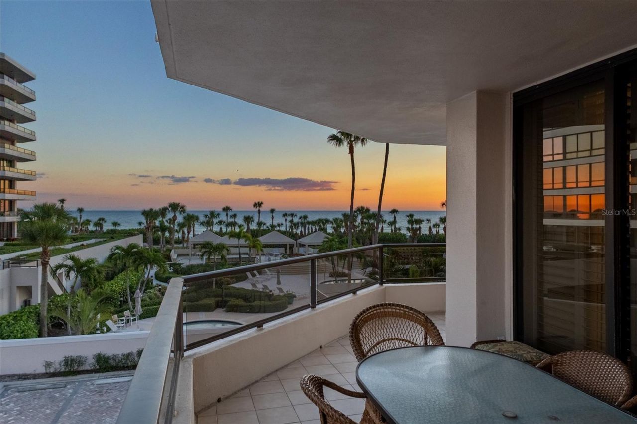 545 Sanctuary Drive, Unit B204, Longboat Key, FL 34228 Photo