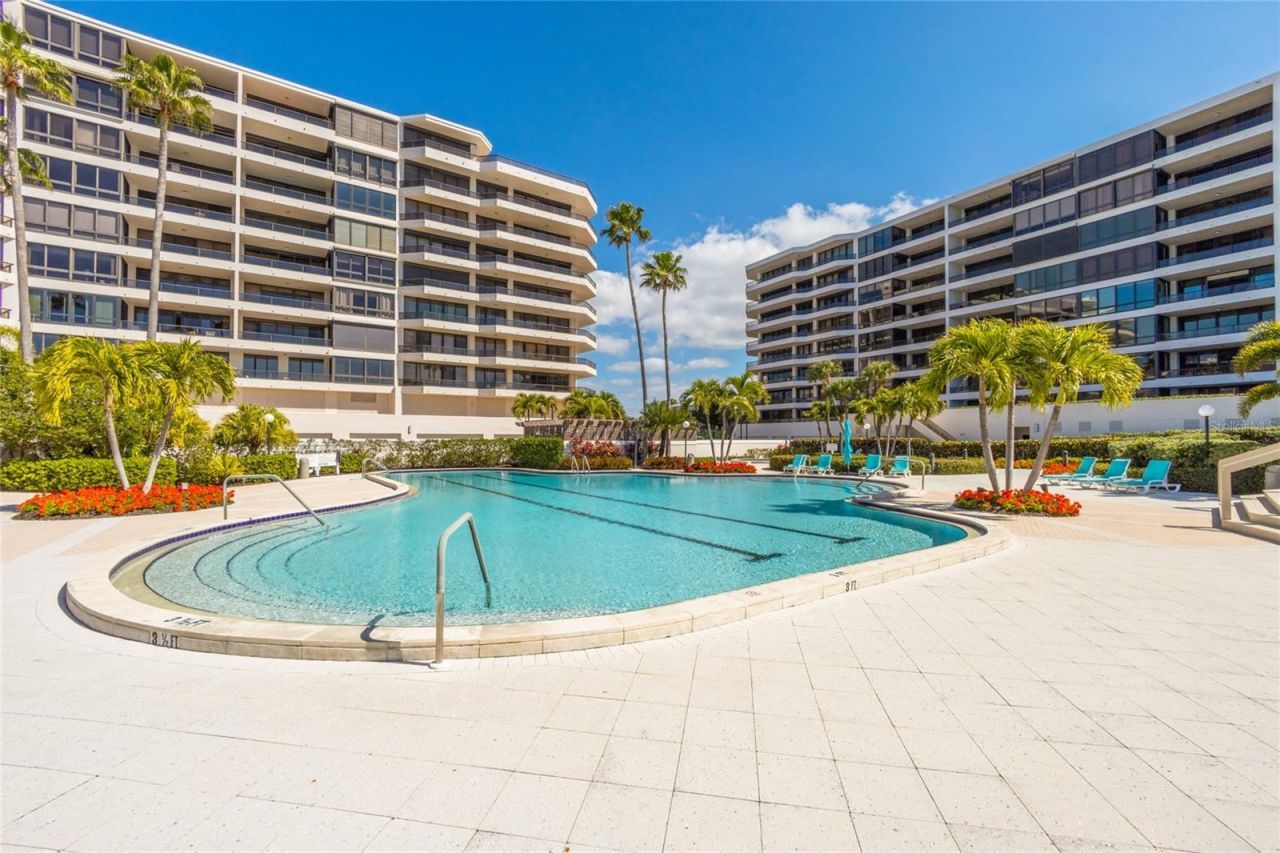 545 Sanctuary Drive, Unit B204, Longboat Key, FL 34228 Photo