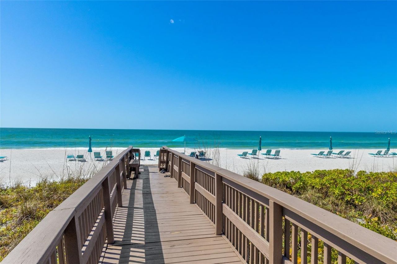 545 Sanctuary Drive, Unit B204, Longboat Key, FL 34228 Photo