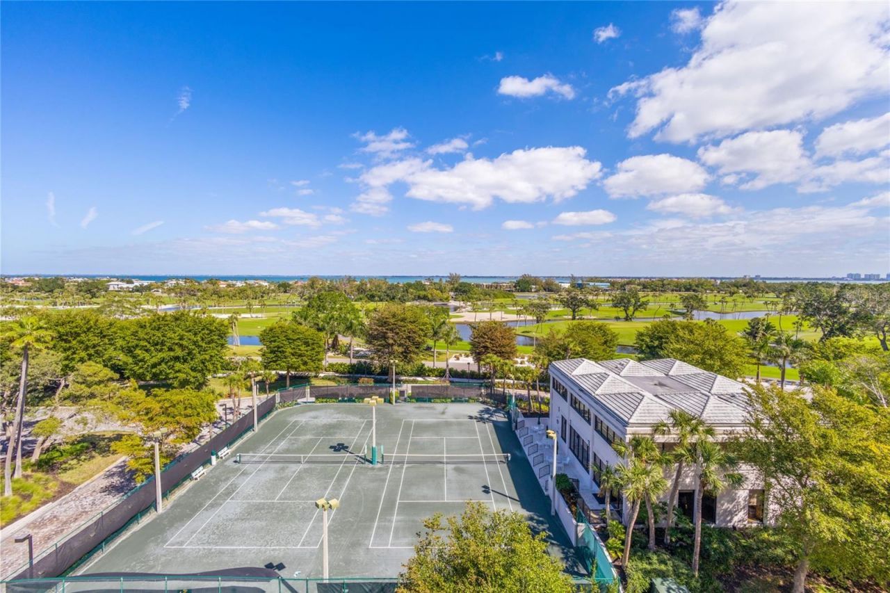 545 Sanctuary Drive, Unit B204, Longboat Key, FL 34228 Photo
