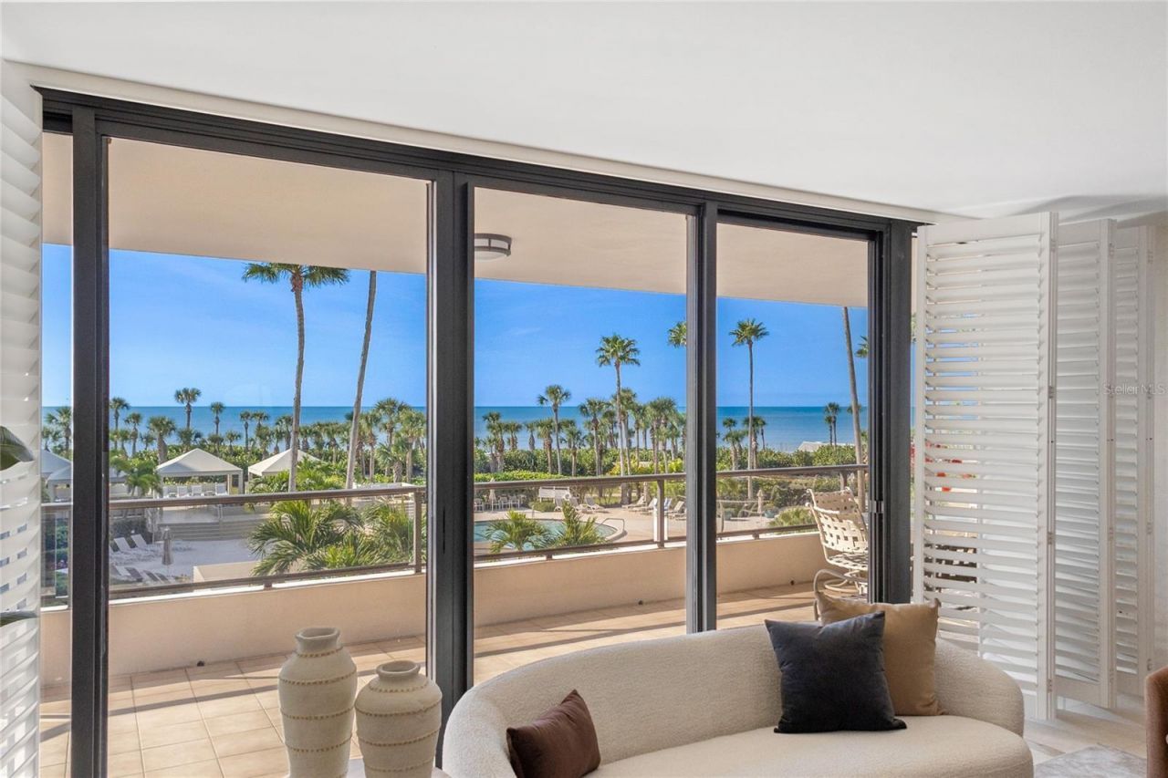 545 Sanctuary Drive, Unit B204, Longboat Key, FL 34228 Photo