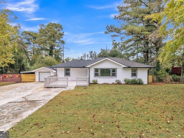 496 Elizabeth Lane SW, Mableton, GA 30126