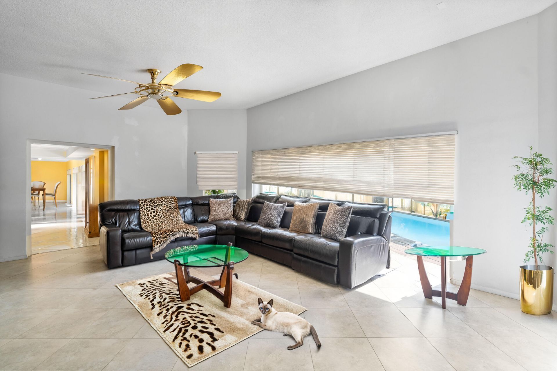 5104 White Oak Lane E, Tamarac, FL 33319 Photo