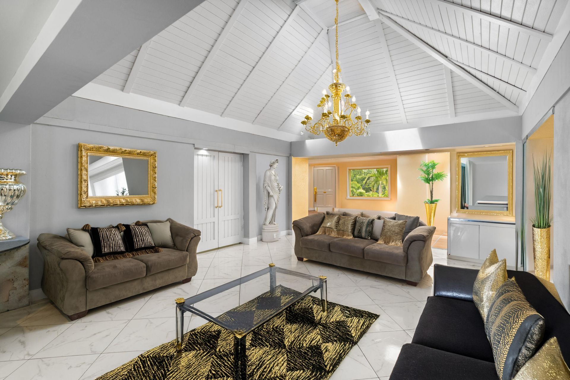 5104 White Oak Lane E, Tamarac, FL 33319 Photo