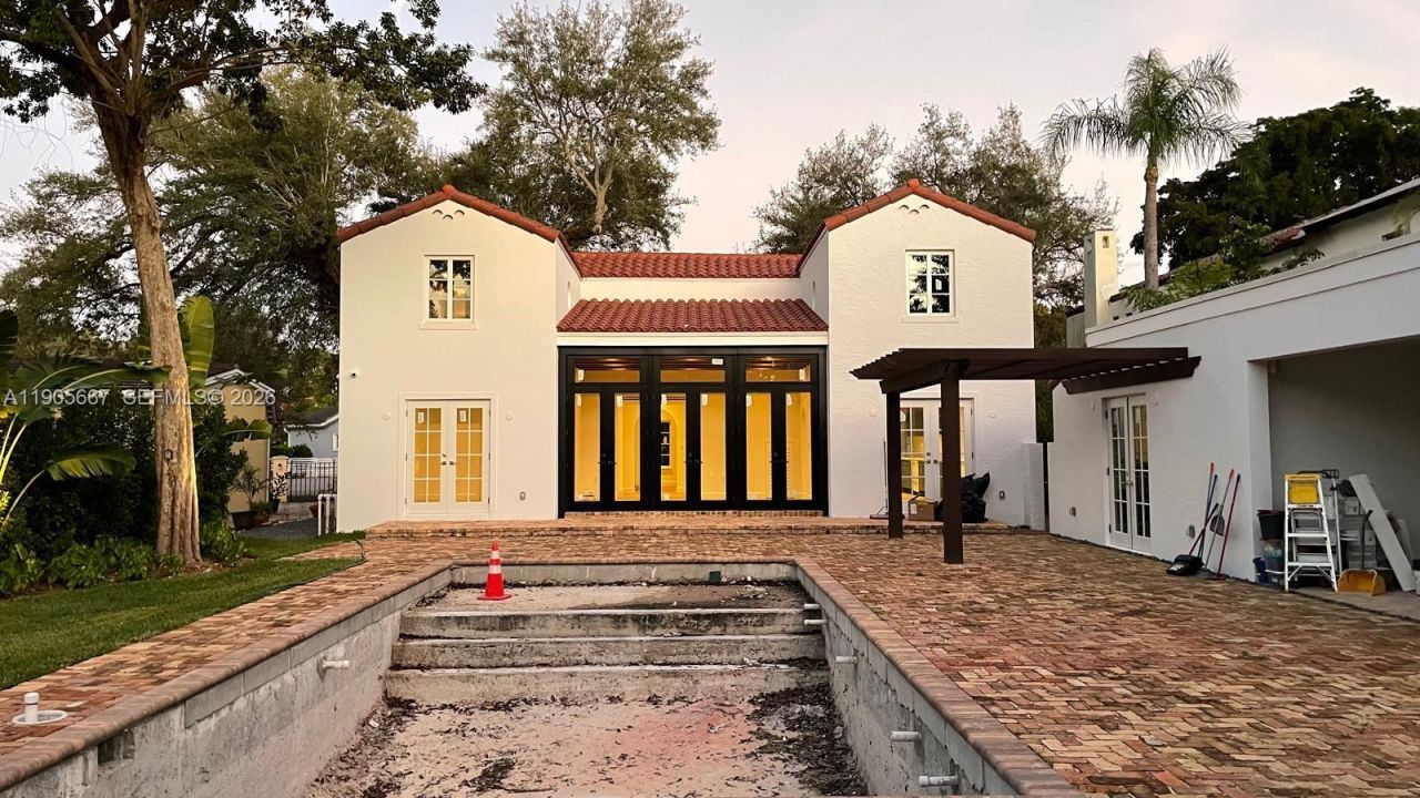 4100 Monserrate St, Coral Gables, FL 33146 Photo