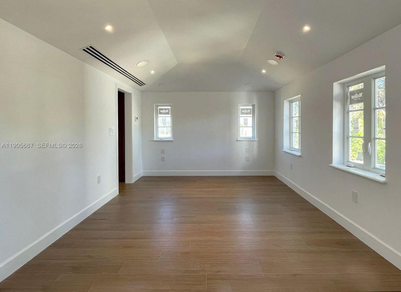 4100 Monserrate St, Coral Gables, FL 33146 Photo