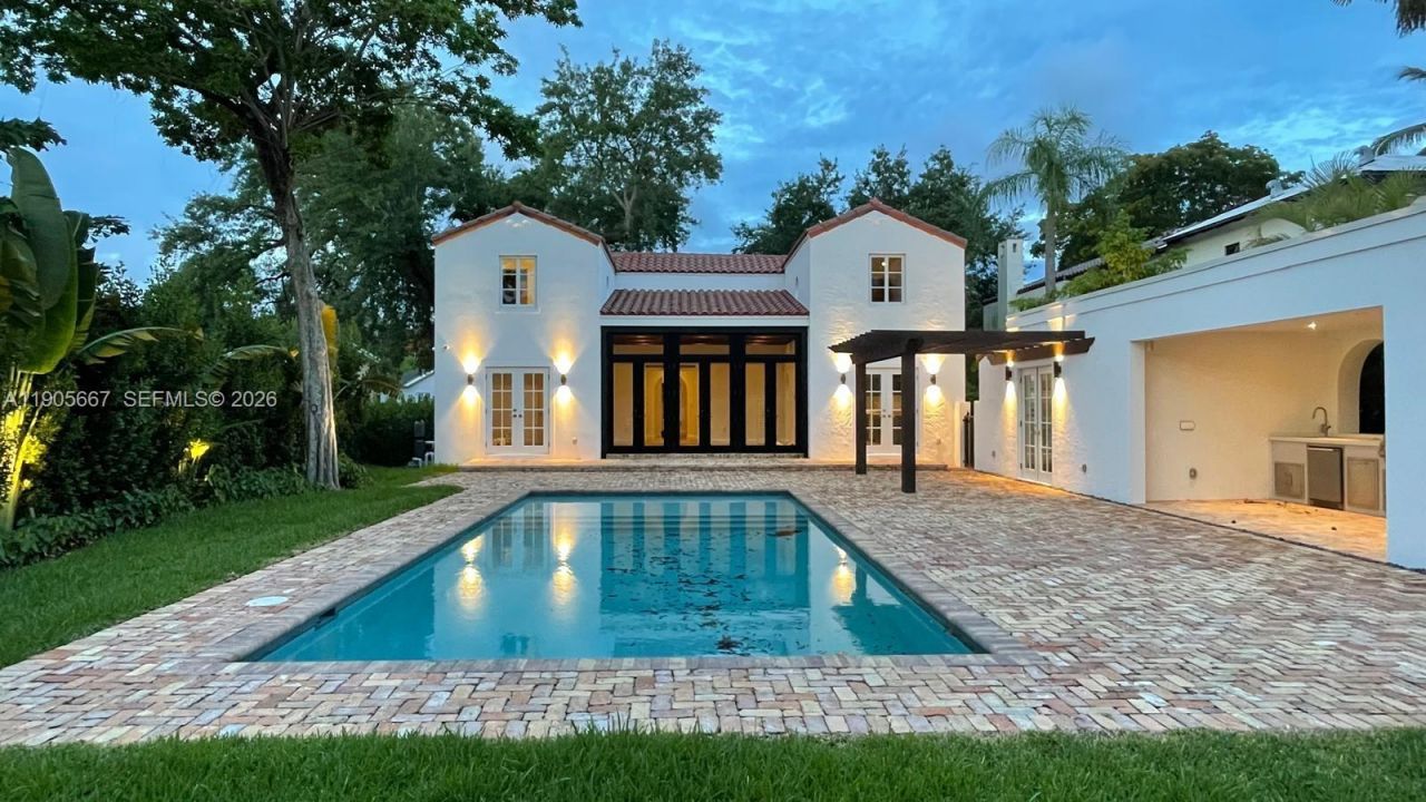 4100 Monserrate St, Coral Gables, FL 33146 Photo