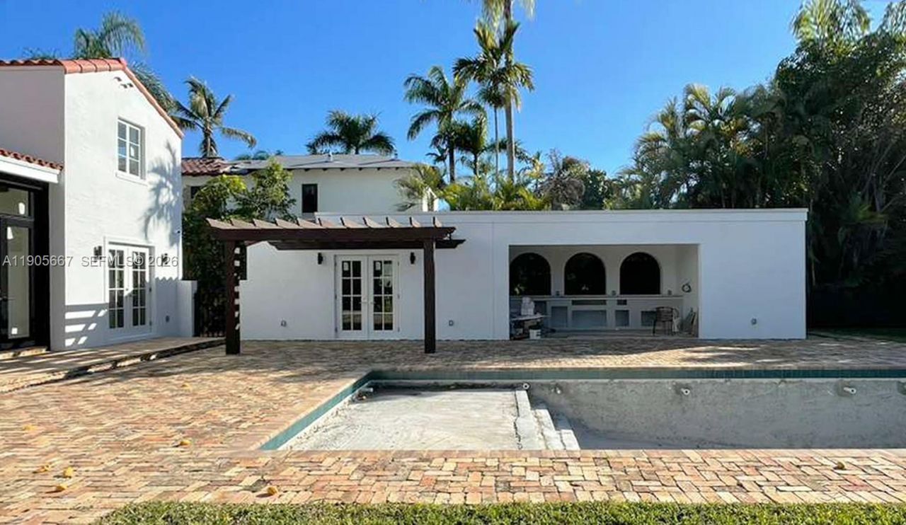 4100 Monserrate St, Coral Gables, FL 33146 Photo