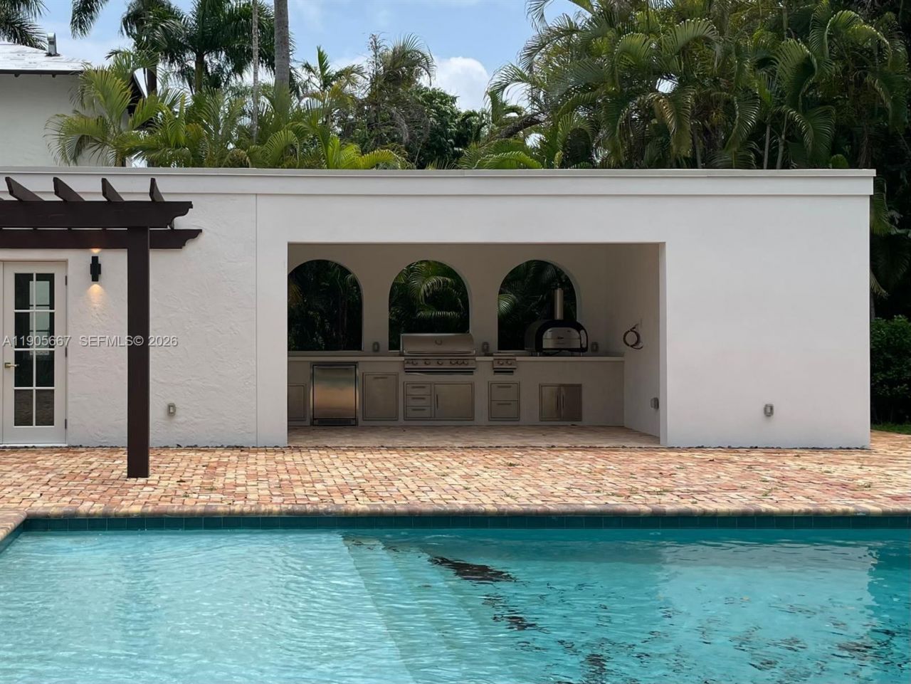 4100 Monserrate St, Coral Gables, FL 33146 Photo