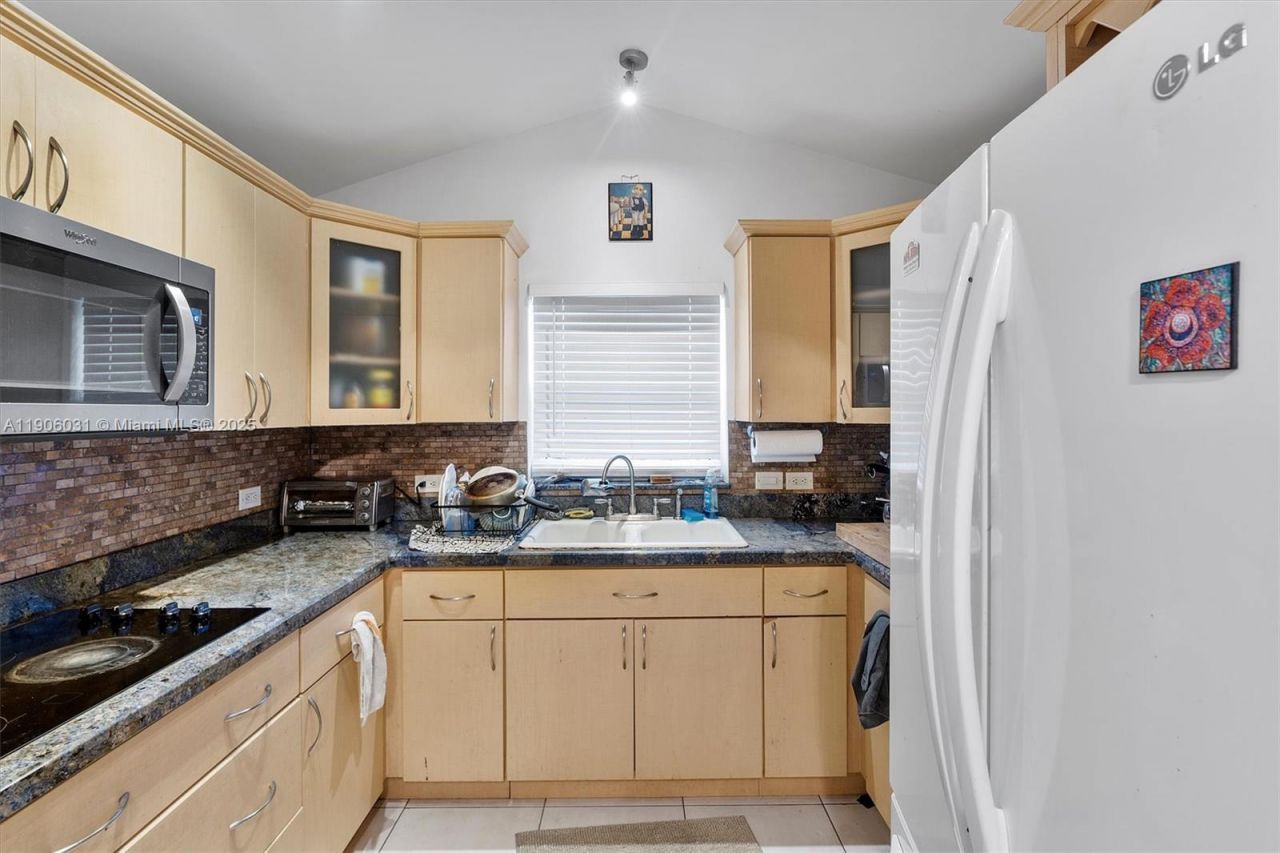 4815 NW 6th Ave, Miami, FL 33127 Photo