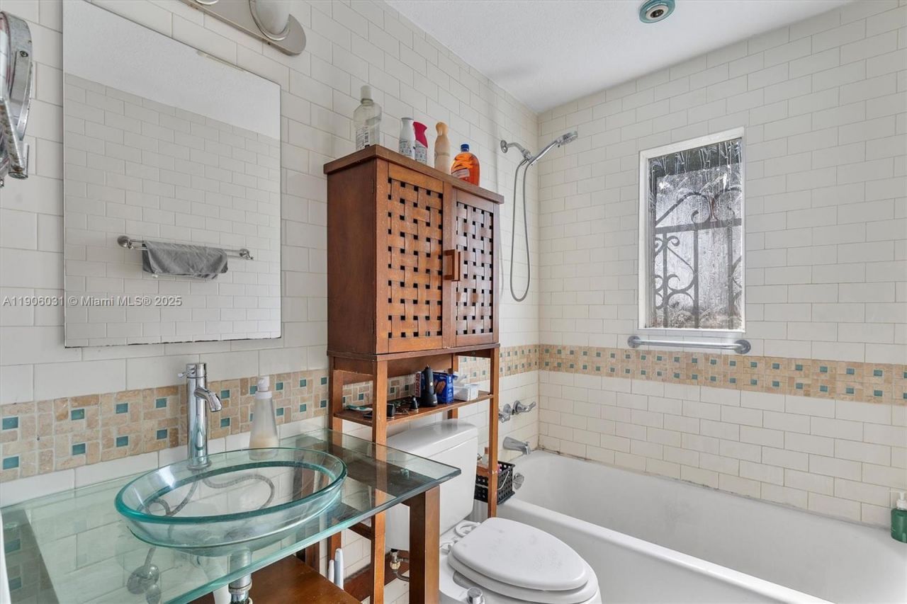 4815 NW 6th Ave, Miami, FL 33127 Photo