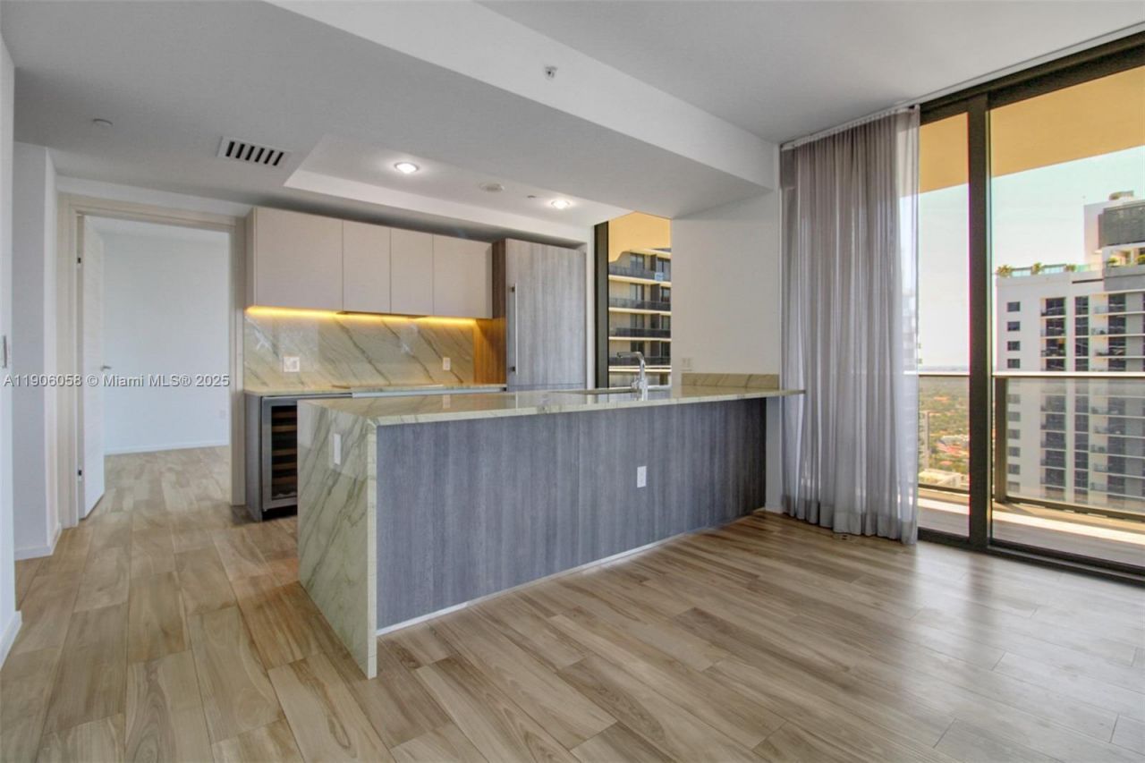 801 S Miami Ave, Unit 4309, Miami, FL 33130 Photo