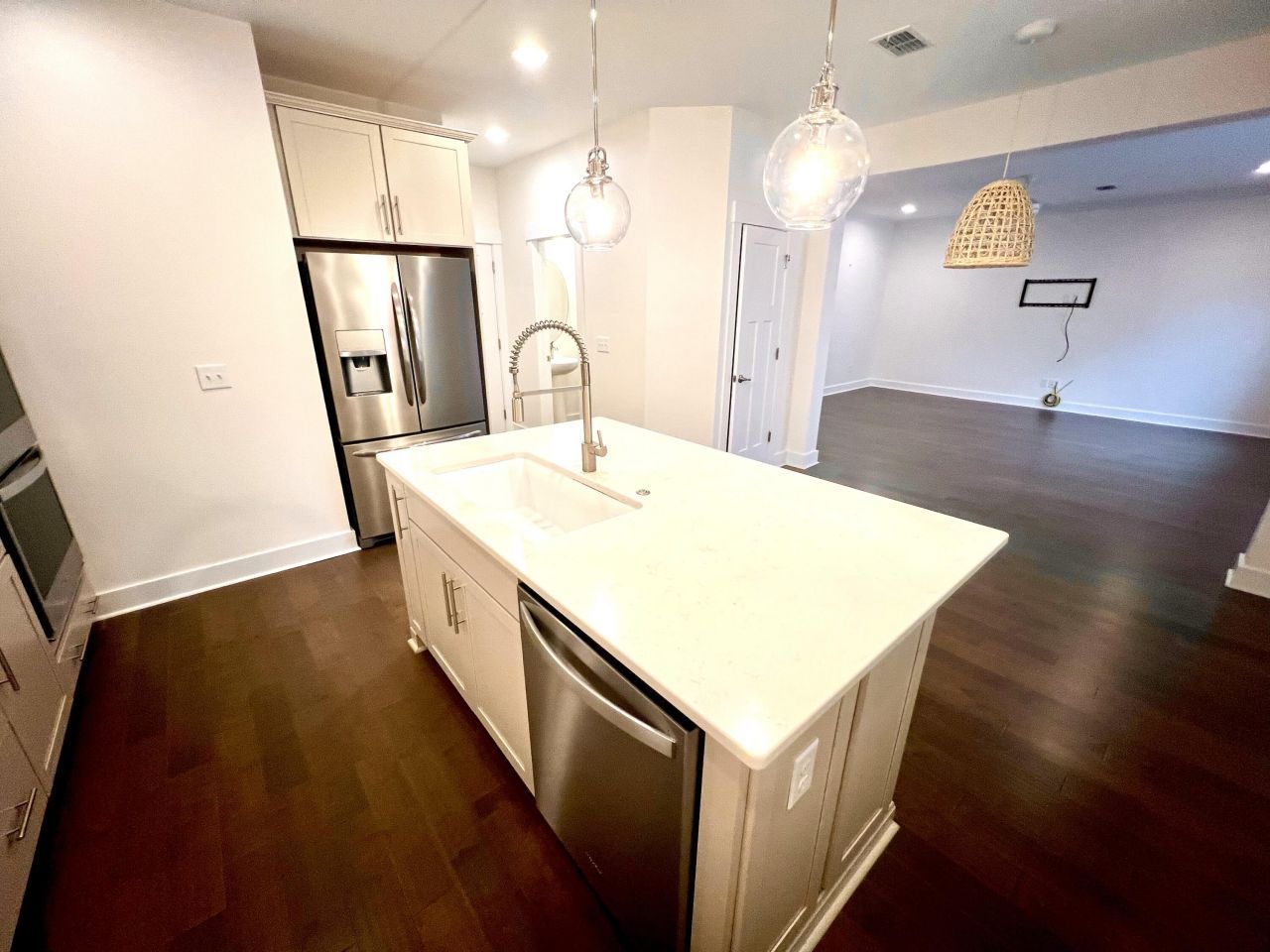 1226 Gannett Road Photo 5