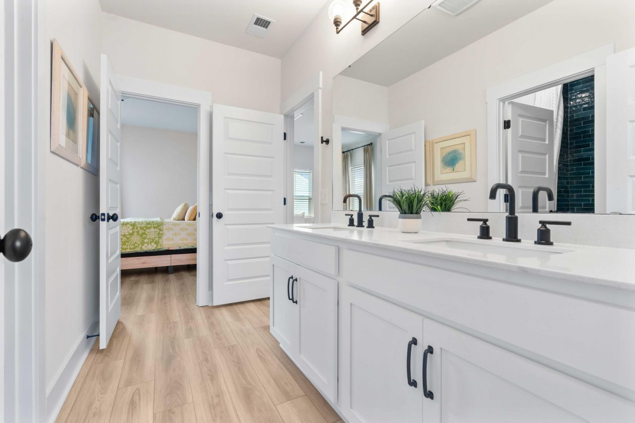 222 Symphony Avenue Photo 38