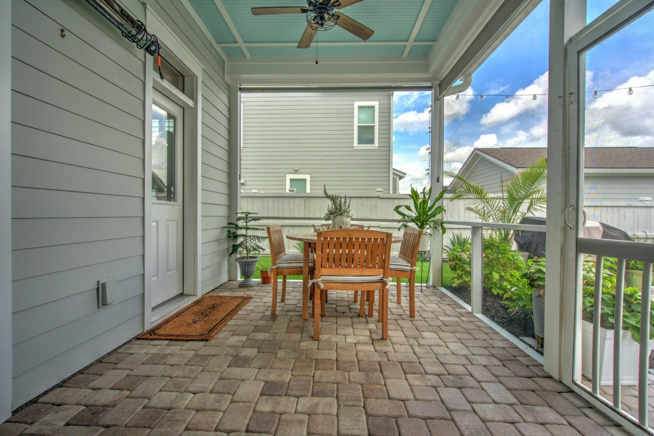 222 Symphony Avenue Photo 52