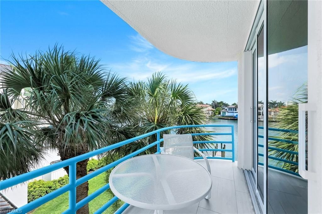 305 Park Shore Dr, Unit 2-234, Naples, FL 34103 Photo