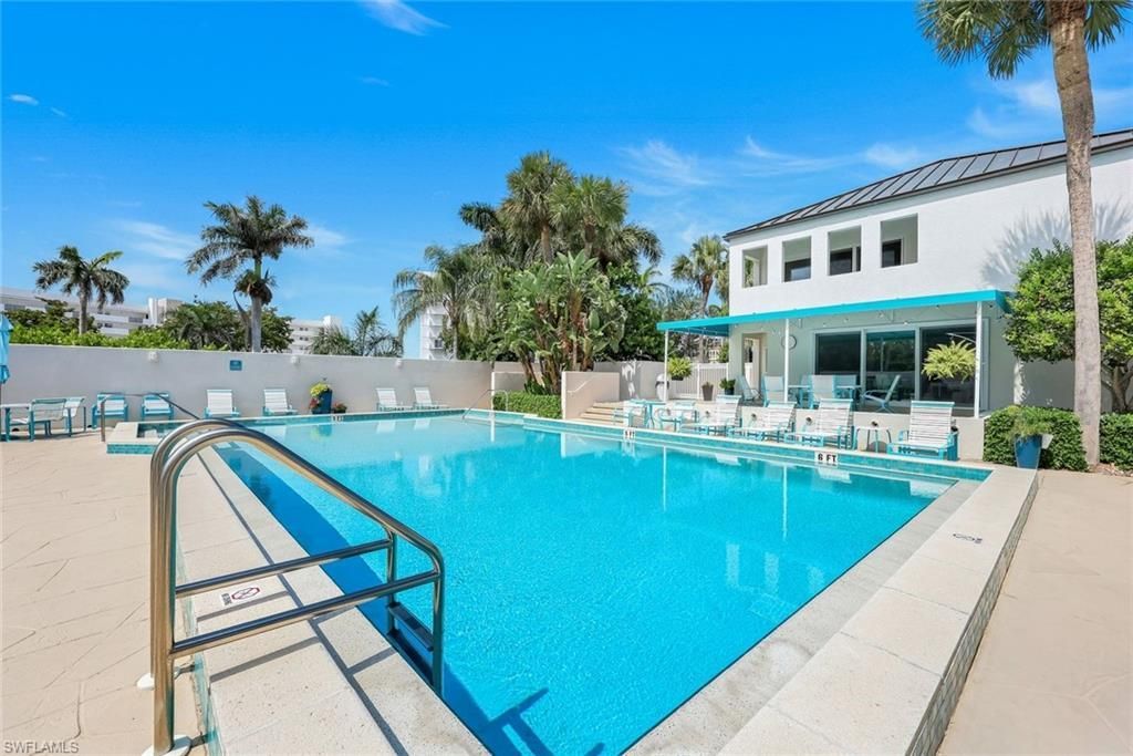 305 Park Shore Dr, Unit 2-234, Naples, FL 34103 Photo