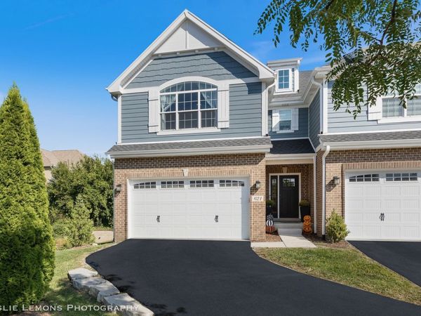 621 Bourbon Court, Naperville, IL 60565