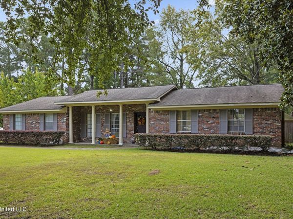 245 Mackey Drive, Madison, MS 39110