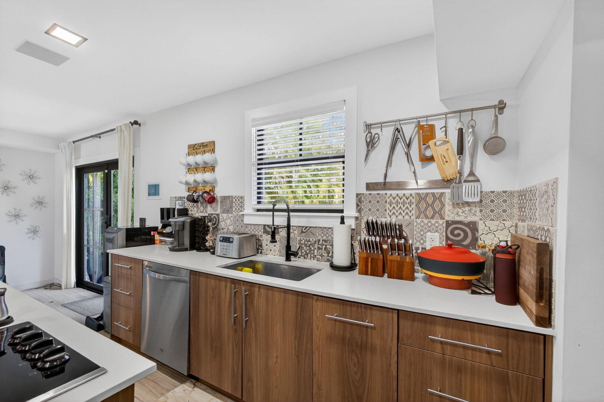 535 36th Street, West Palm Beach, FL 33407 Photo