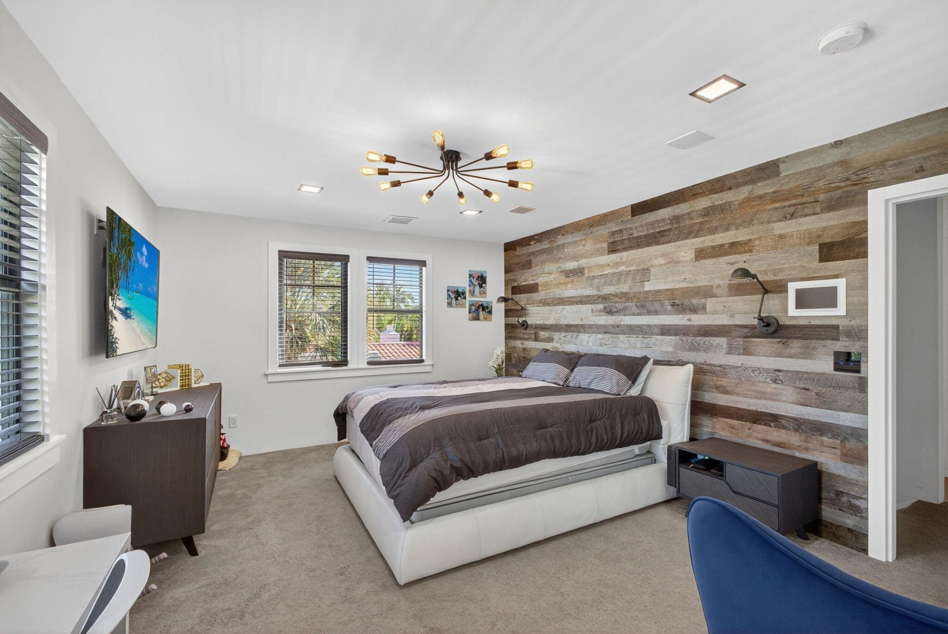 535 36th Street, West Palm Beach, FL 33407 Photo