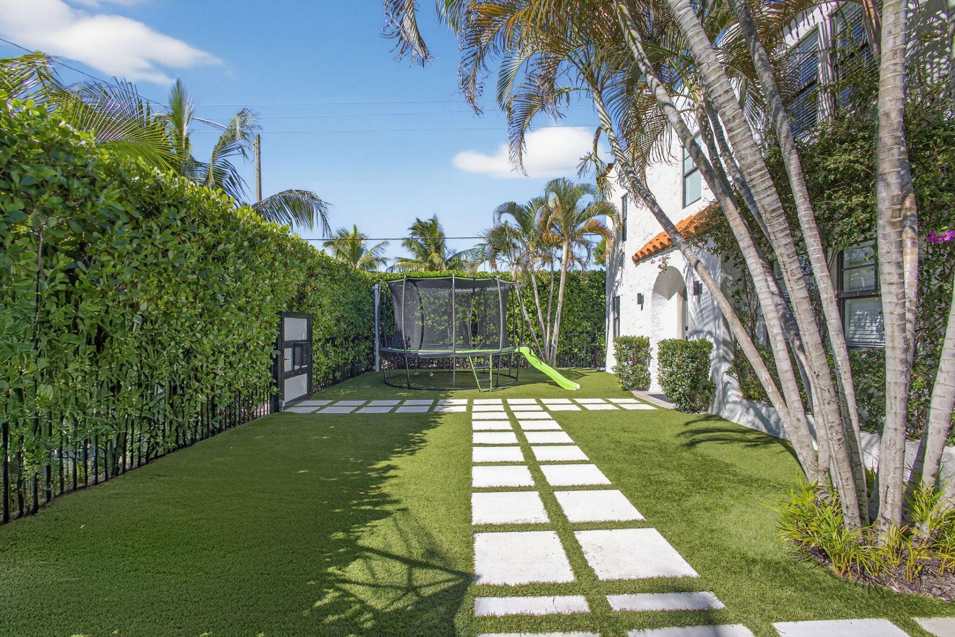 535 36th Street, West Palm Beach, FL 33407 Photo