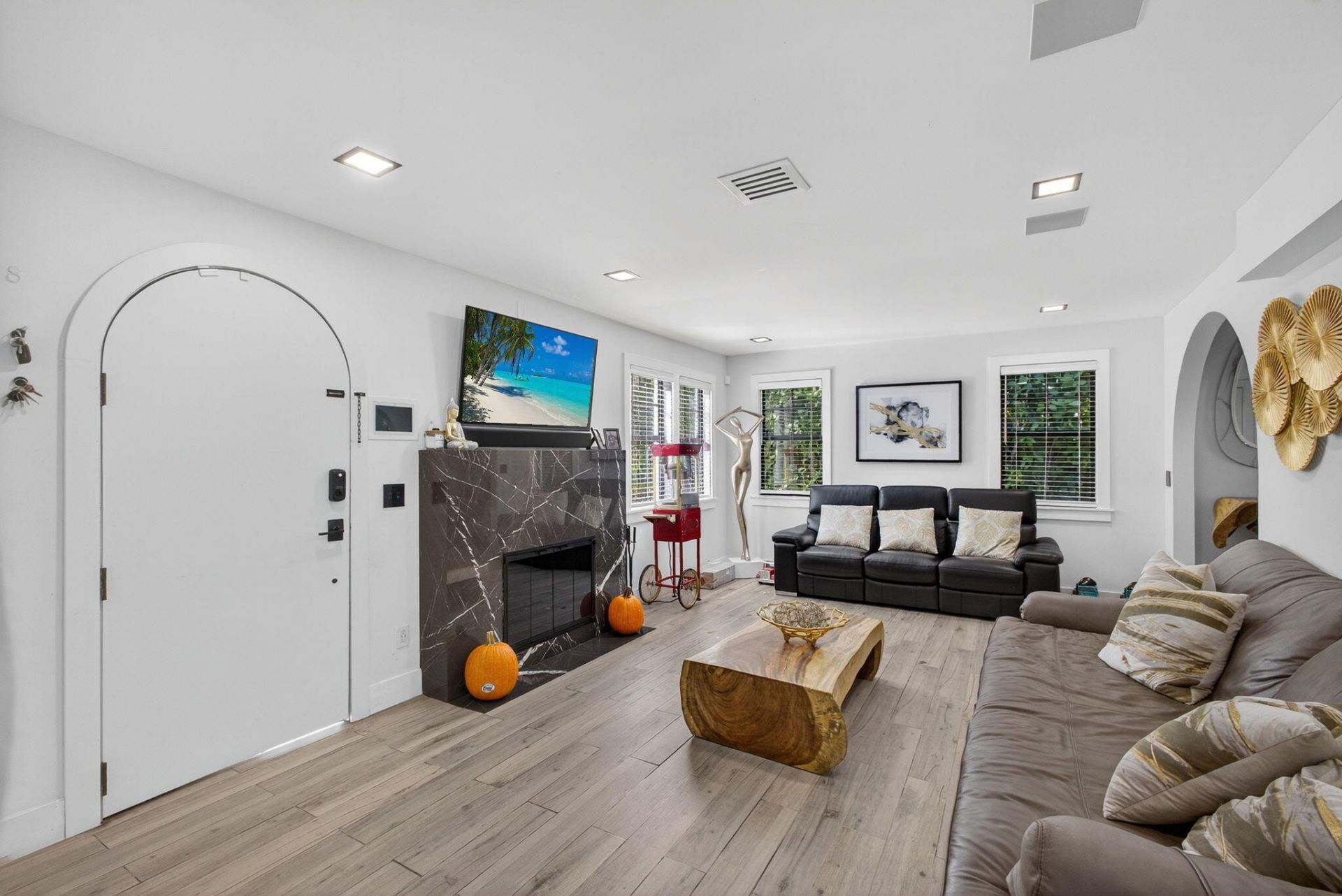 535 36th Street, West Palm Beach, FL 33407 Photo