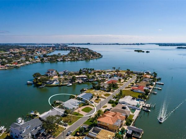 1440 SEA GULL DRIVE S, ST PETERSBURG, FL 33707