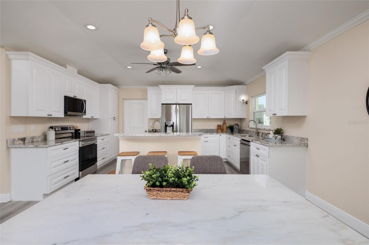 1440 Sea Gull Drive S, Saint Petersburg, FL 33707 Photo