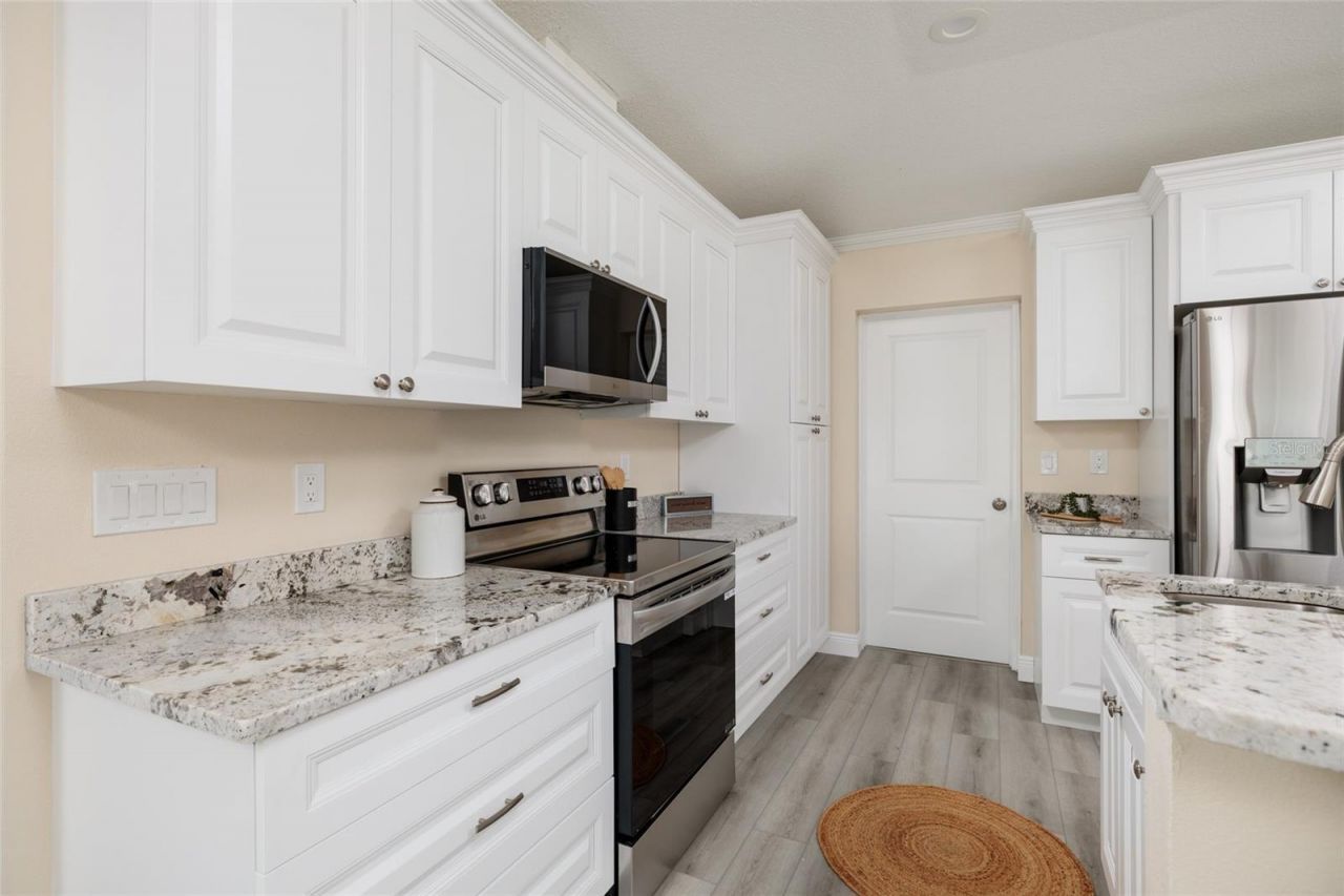 1440 Sea Gull Drive S, Saint Petersburg, FL 33707 Photo