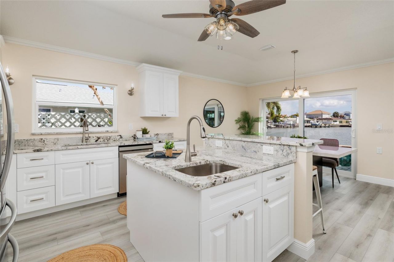 1440 Sea Gull Drive S, Saint Petersburg, FL 33707 Photo