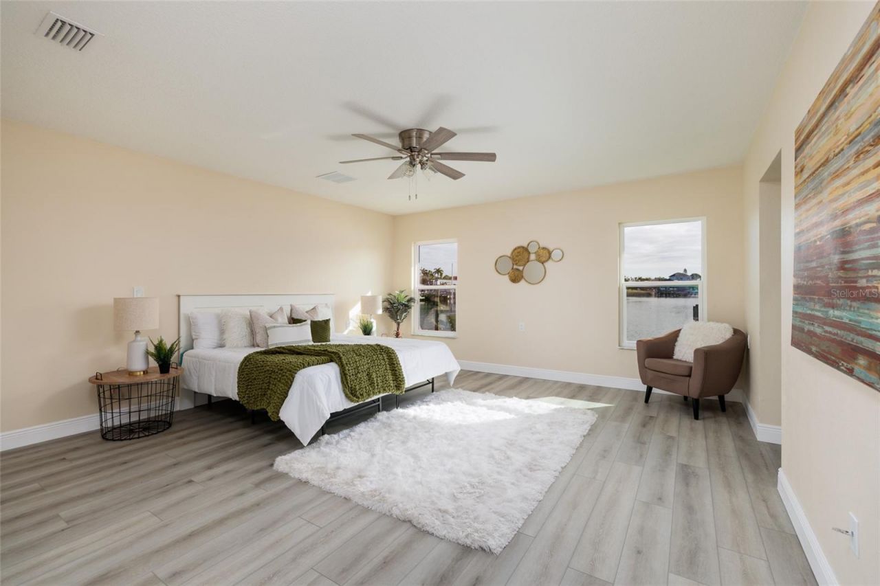1440 Sea Gull Drive S, Saint Petersburg, FL 33707 Photo