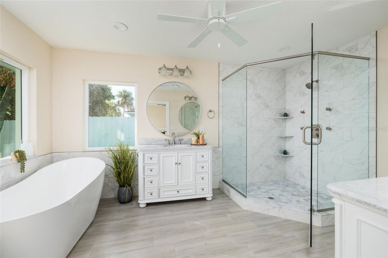 1440 Sea Gull Drive S, Saint Petersburg, FL 33707 Photo