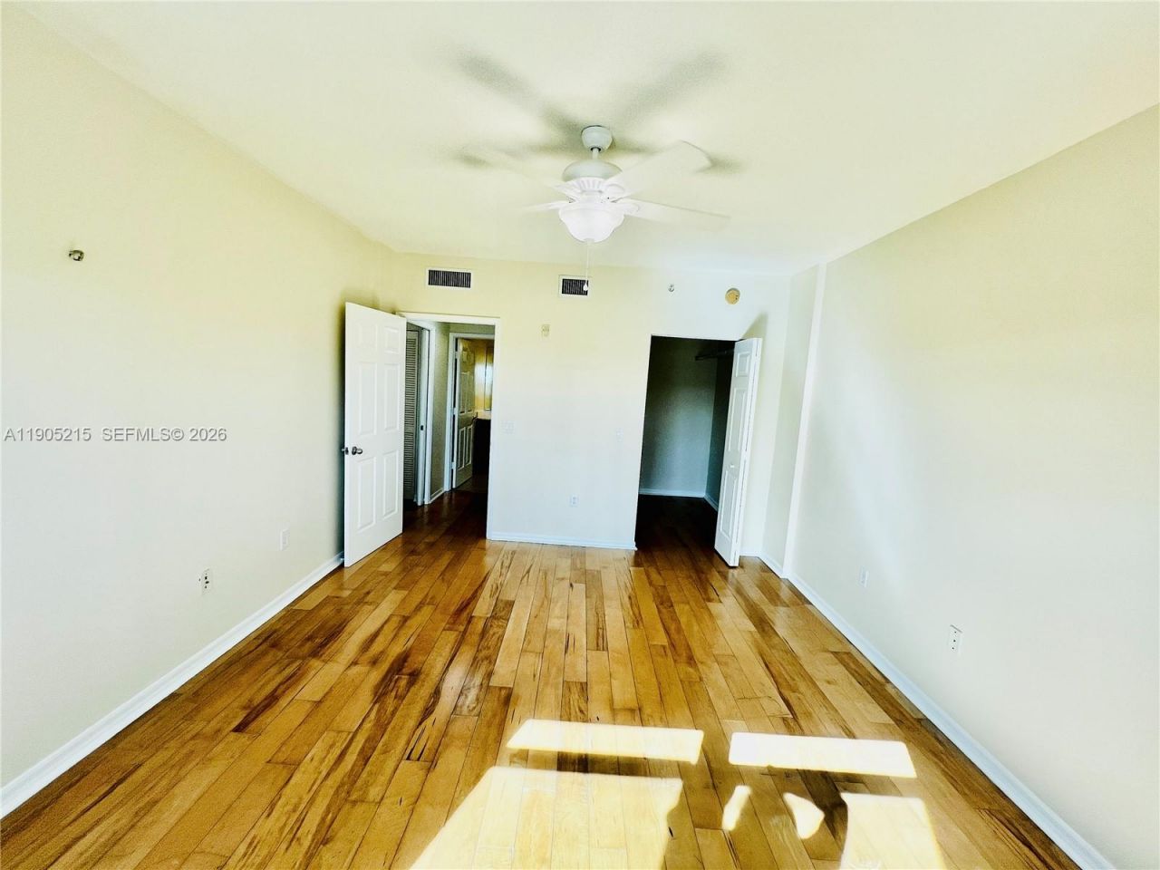 2421 NE 65th St, Unit 506, Fort Lauderdale, FL 33308 Photo
