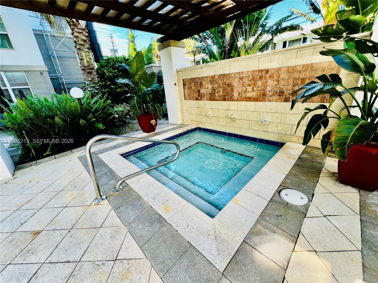 2421 NE 65th St, Unit 506, Fort Lauderdale, FL 33308 Photo