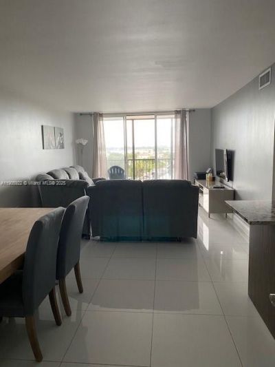 2500 NE 135th St, Unit B605, North Miami, FL 33181 Photo