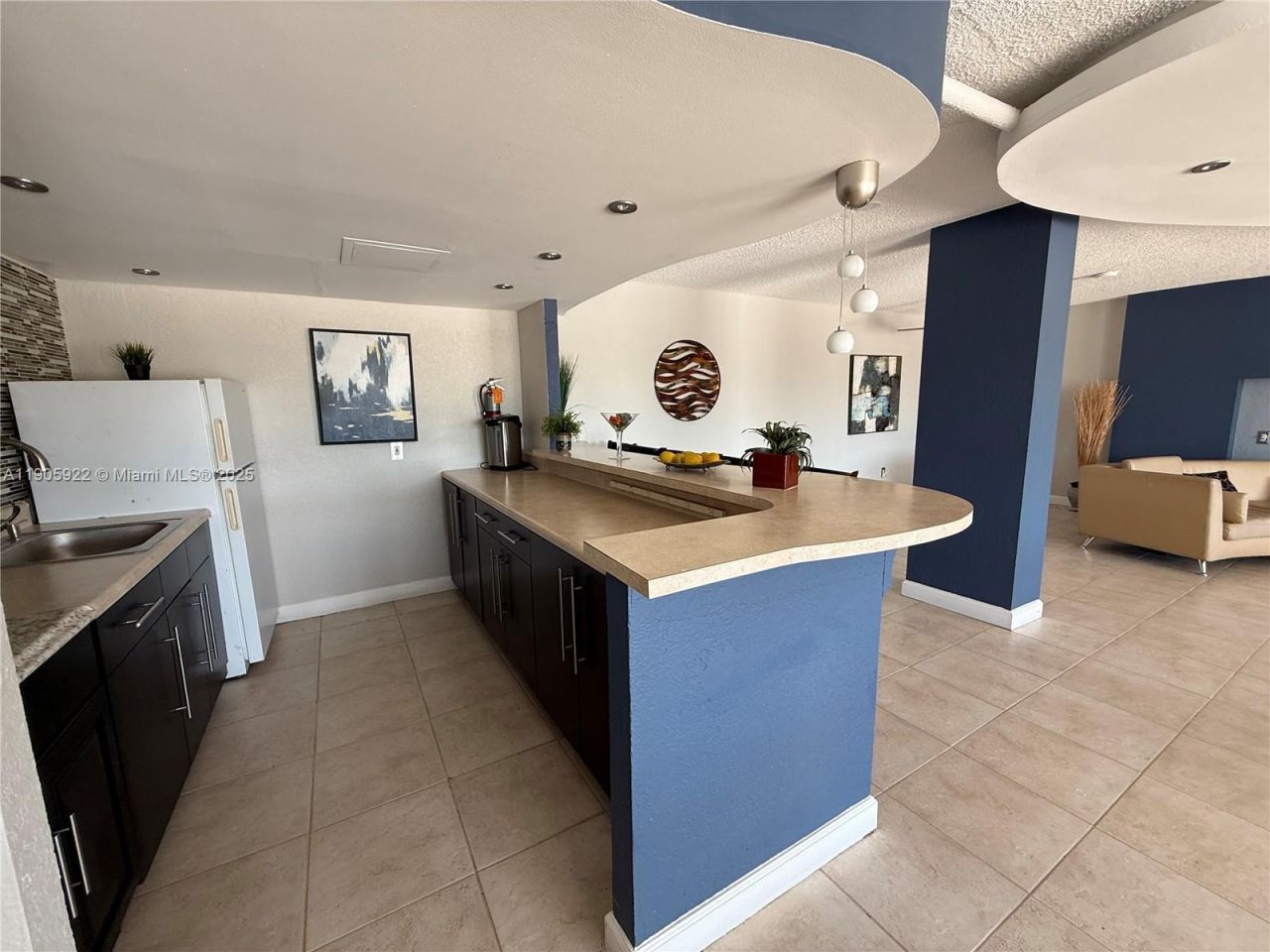 2500 NE 135th St, Unit B605, North Miami, FL 33181 Photo