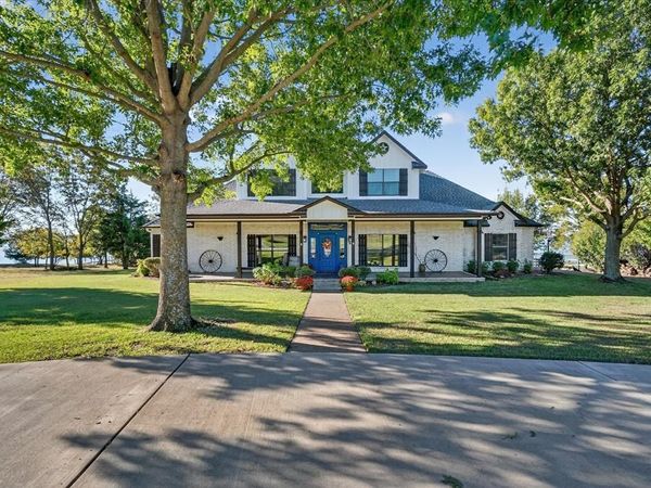 116 El Sueno, Corsicana, TX 75109