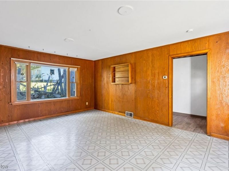 1538 Republic Avenue, Youngstown, OH 44505 Photo 10