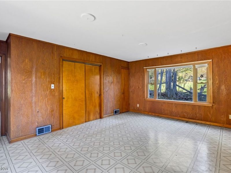 1538 Republic Avenue, Youngstown, OH 44505 Photo 11