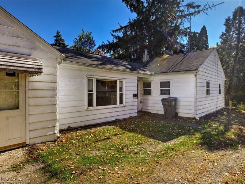 1538 Republic Avenue, Youngstown, OH 44505 Photo 18